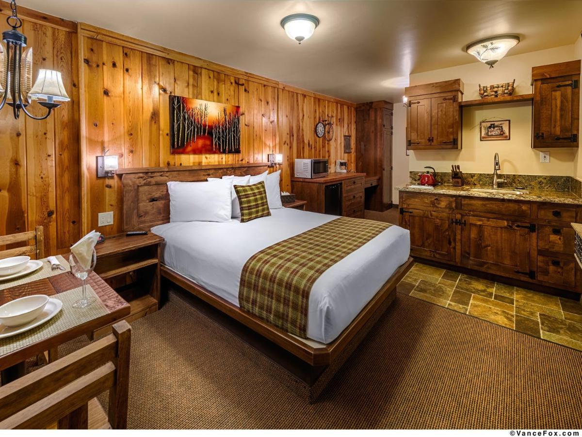 Cedar Glen 4*