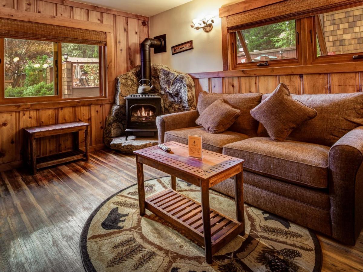 Cedar Glen 4*