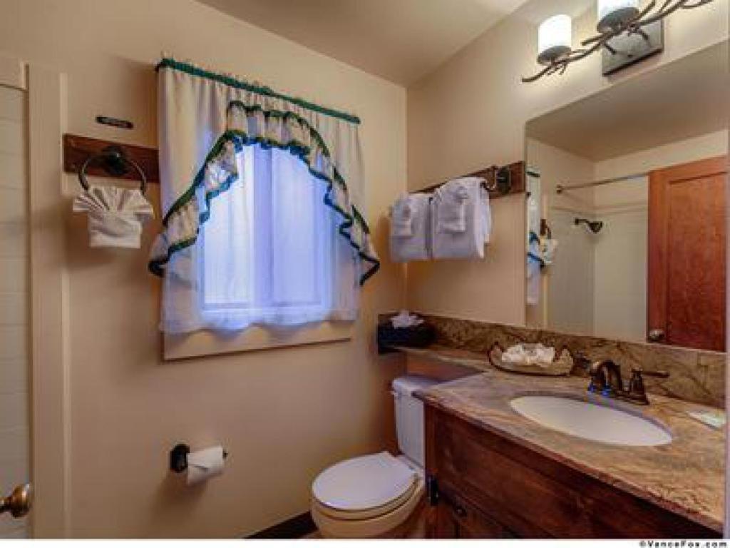 Hotel Cedar Glen 4*