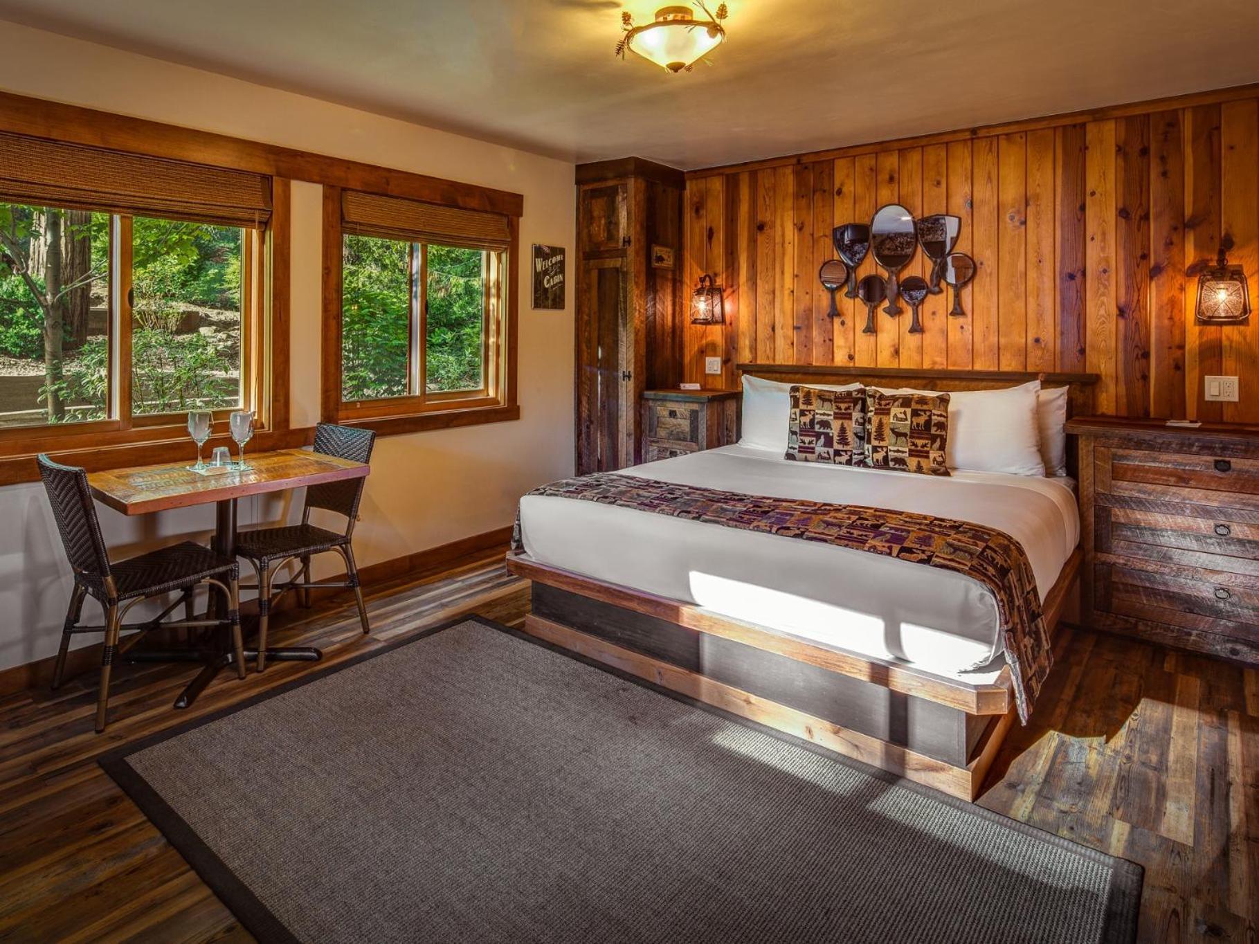 Cedar Glen Hotel 4*